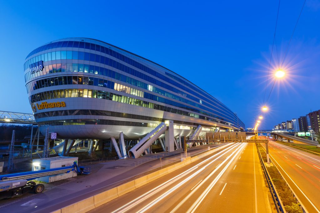 The Squaire Frankfurt combining BACnet and EnOcean Wired and Wireless technologies